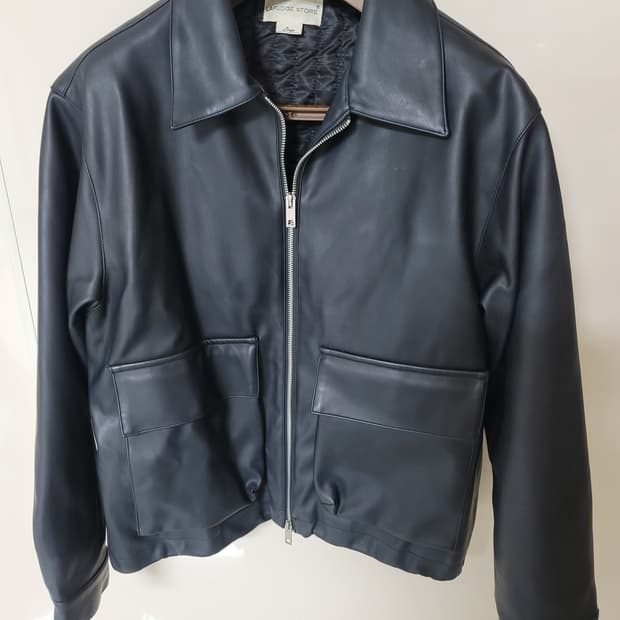 라퍼지스토어 버핑 가죽자켓 무광블랙 L 105정사이즈 상태굿
