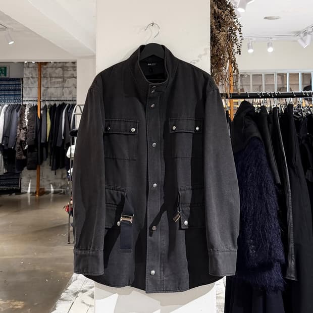 미우미우 블랙 코튼 사파리 자켓