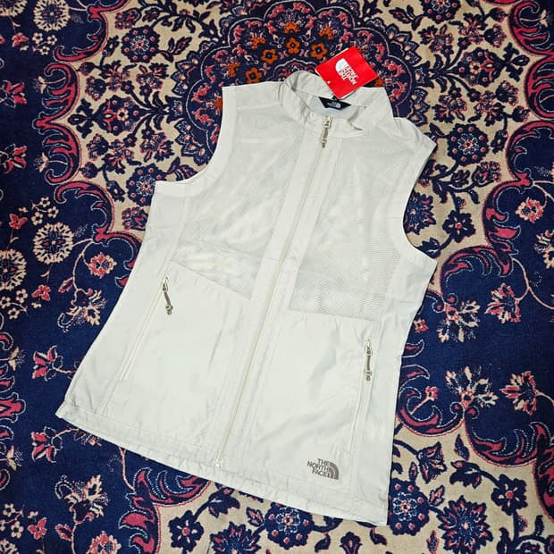 노스페이스 메쉬 나일론 바람막이 집업 베스트