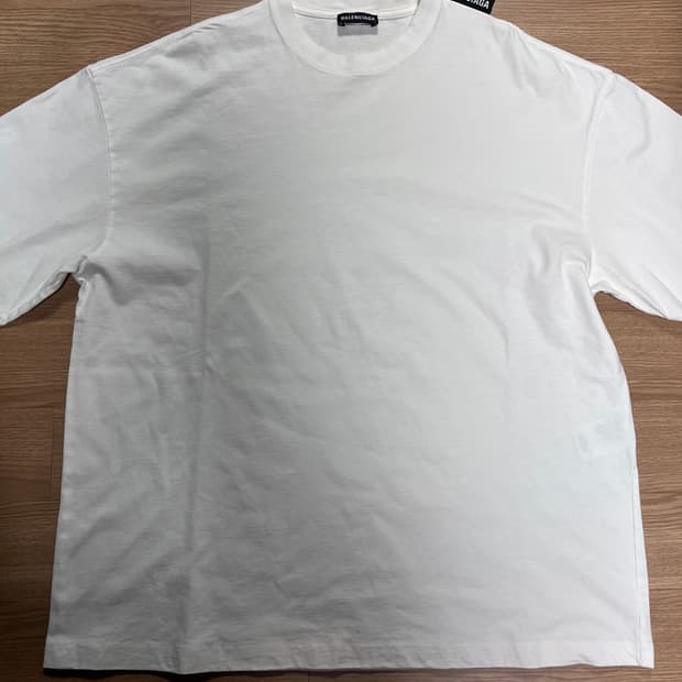 발렌시아가 오버핏 반팔 티셔츠 M