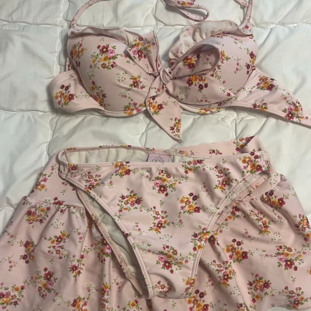 레베카 테일러 갸루 비키니