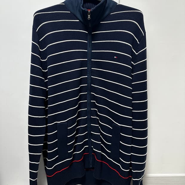 타미힐피거 스트라이프 남성 니트 집업