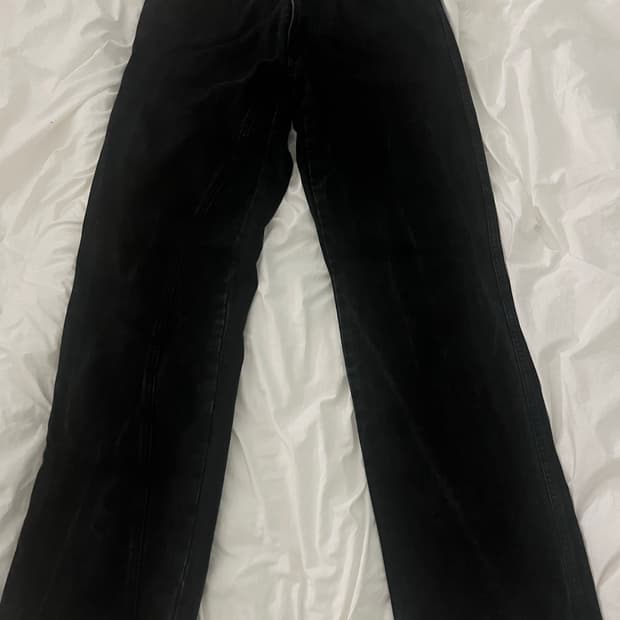 포스트 아카이브 팩션 커브드 데님팬츠 블랙