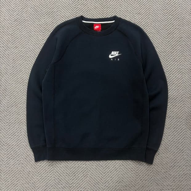 나이키 베이직 로고 맨투맨 v2313