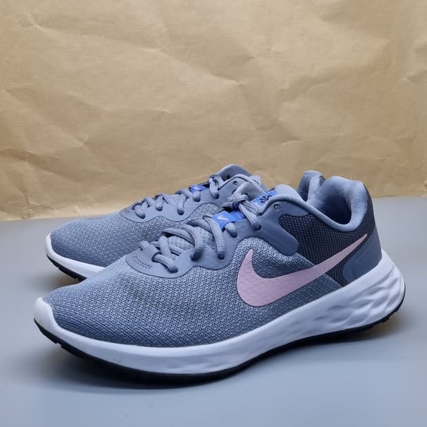 나이키 레볼루션6 운동화245 