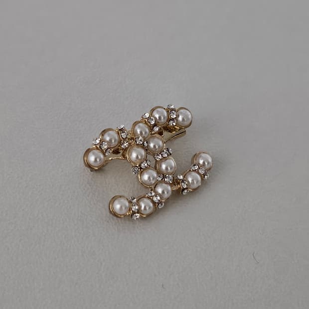 샤넬 정품 빈티지 업사이클링 브로치