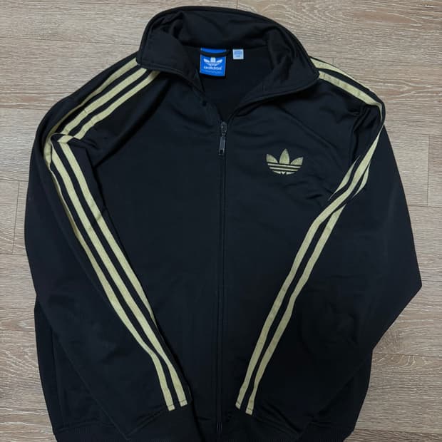 아디다스 파이어버드 져지 100 검금 검골