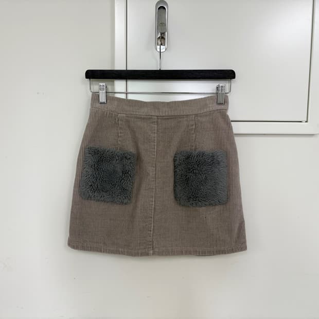 corduroy fur pocket skirt