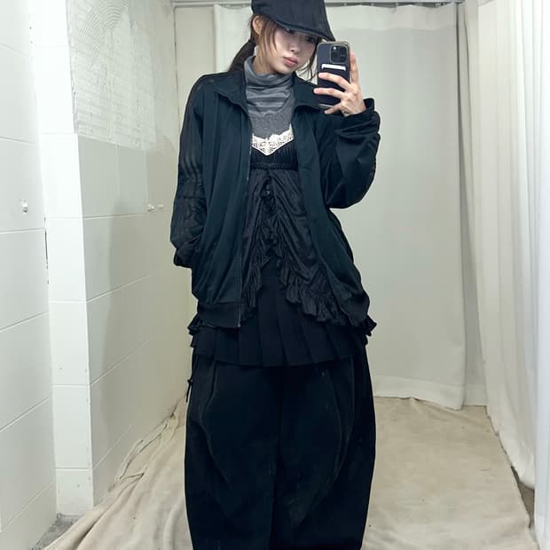 아디다스 져지 블랙 데일리 펑크 러힙 코디세트