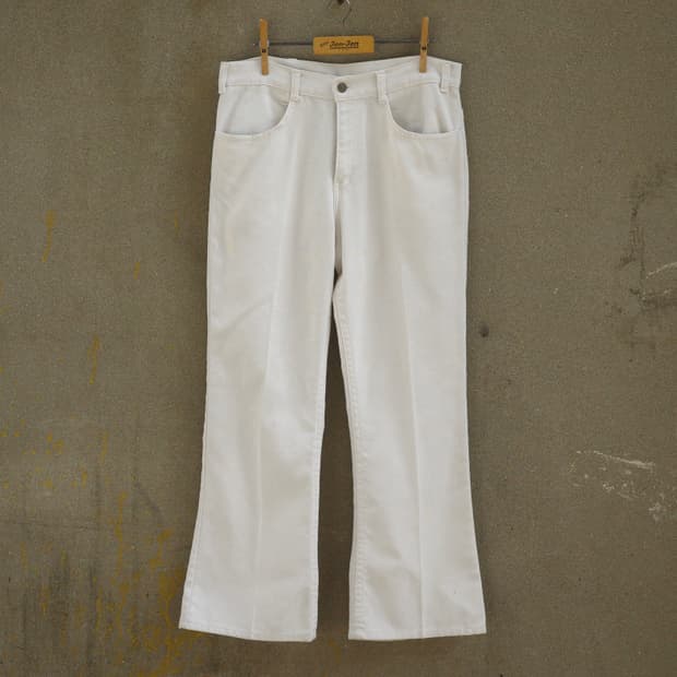 60‘s Levi’s 화이트 스타프레스트 부츠컷 팬츠
