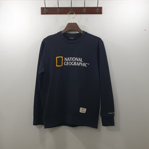 L 내셔널지오그래픽 남성 블랙 빅로고 데일리 면 맨투맨 긴팔티셔츠