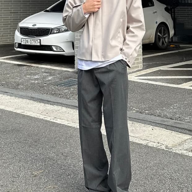 아르반 아이보리 블루종 자켓