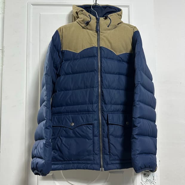 리바이스 코듀로이 패딩