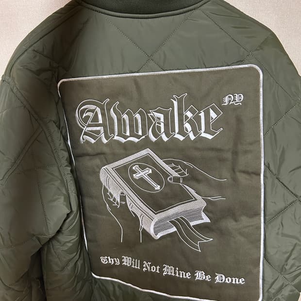 어웨이크 뉴욕 퀼팅 봄버 자켓