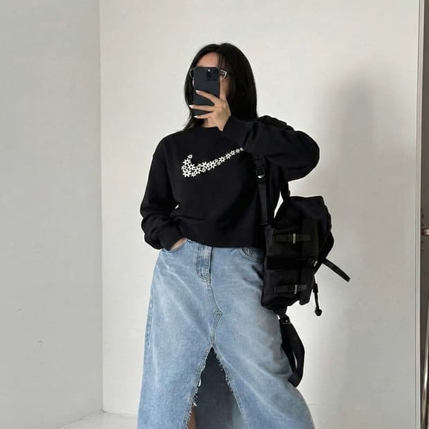 나이키 플라워 스우시 블랙 쭉티