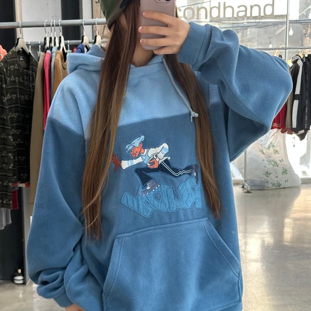 푸부 플래티넘 플리스후드티 소라