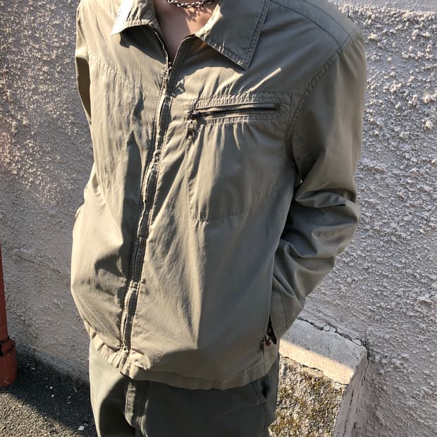 아르마니 익스체인지 밀리터리 트러커