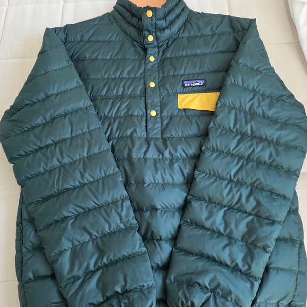 파타고니아 다운 풀오버 S