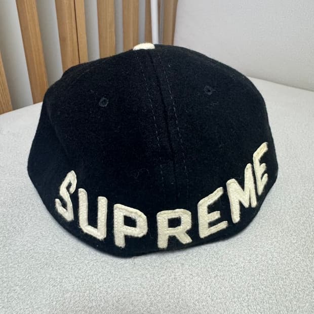 슈프림 이벳필드 콜라보 캡