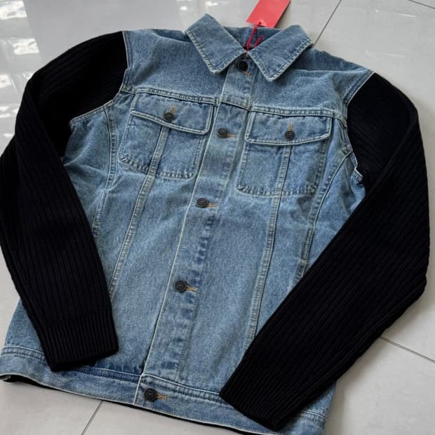 DENIM KNIT JACKET 데님 니트 재킷
