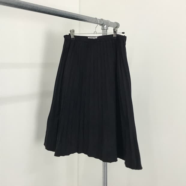 A.v.v Standard Poly Midi Skirts