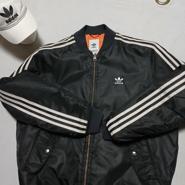 아디다스 adidas 봄버 항공 점퍼 패딩 자켓