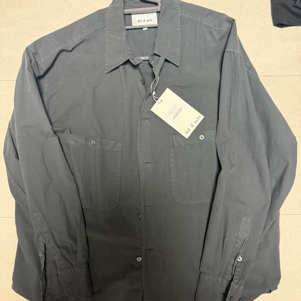 아트이프액츠 셔츠 새상품 라지사이즈