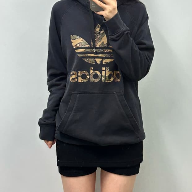 아디다스 카모 빅트레포일 후드티