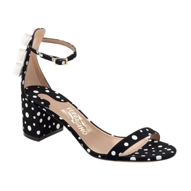 Ferragamo 페레가모 스트랩 도트 샌들