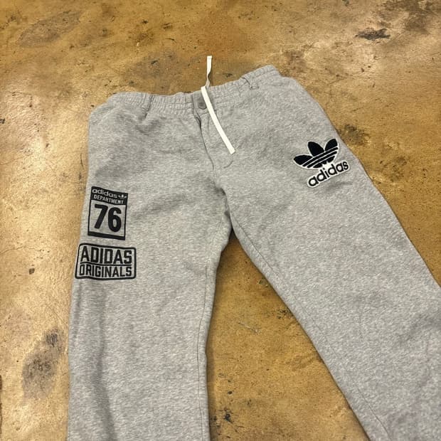 [정품/110] 아디다스 오리지널 회색 트레이닝 바지 