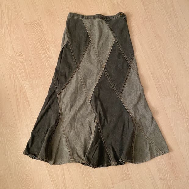 Patchwork Denim Flare Banded Long Skirt