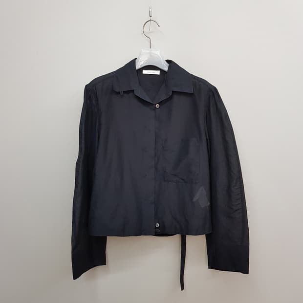 델라라나 Della Lana 2025 크롭 셔츠 자켓 S사이즈