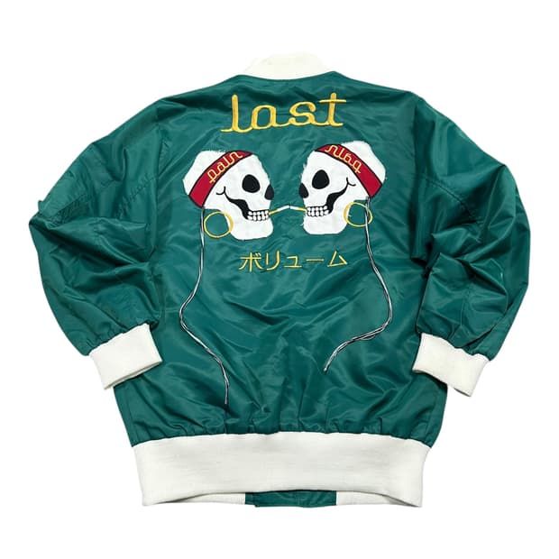 ✨ (바배) 빈티지 드레스볼륨 해골 스카쟌 자켓 