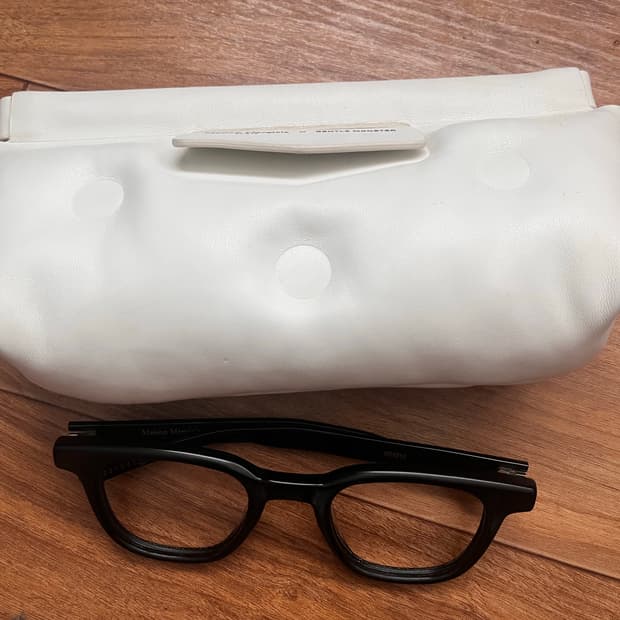 젠틀몬스터 마르지엘라 MM010 블랙 안경