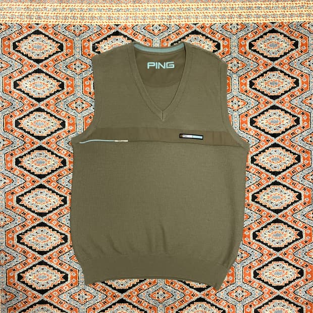 핑 골프웨어 브라운 브이넥 니트조끼 남성95