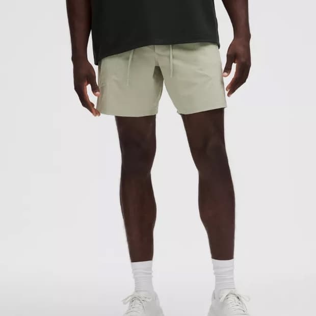 Lululemon 남자 쇼츠 7인치