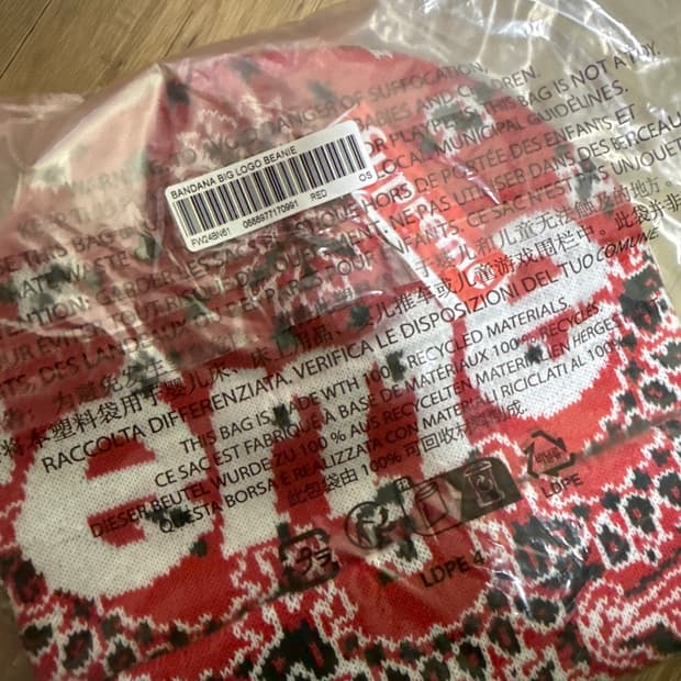 슈프림 빅로고 레드 반다나 비니