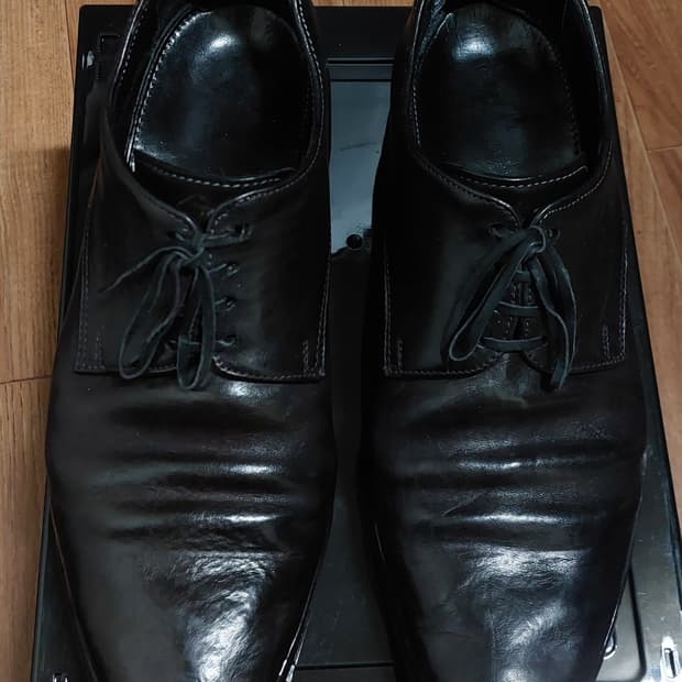 캐롤 크리스찬 포엘 더비 6사이즈