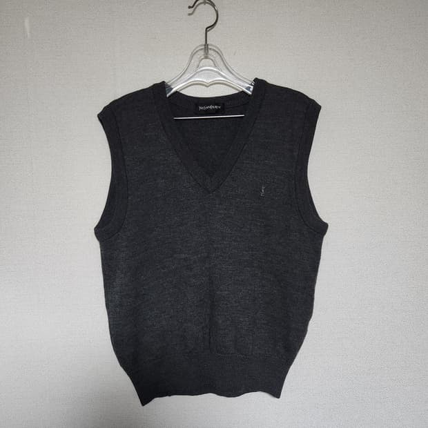 입생로랑 니트 조끼 남M