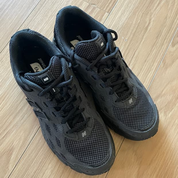 뉴발란스 1906w 블랙 230