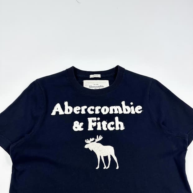 아베크롬비 피치 A&F 네이비 반팔 티셔츠 (M)