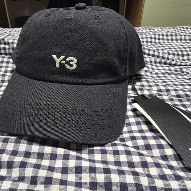 (새상품) Y-3 대드햇
