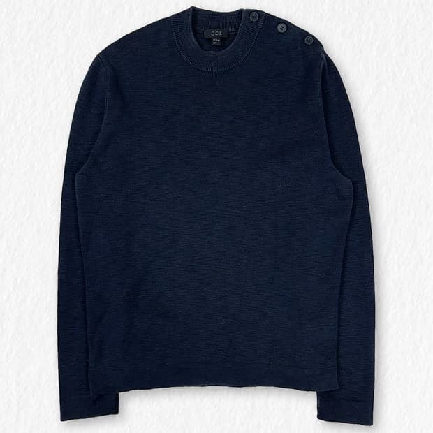 코스 숄더 버튼 니트