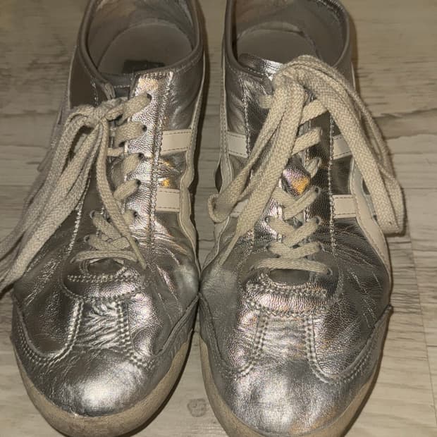 오니츠카타이거 멕시코66 실버