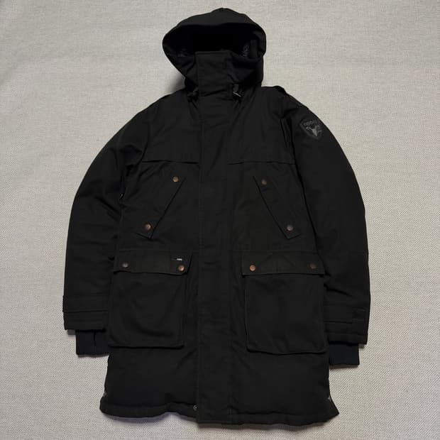 노비스 야테시 다운 패딩 파카