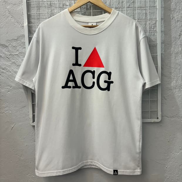 나이키 ACG 화이트 반팔 티셔츠 M