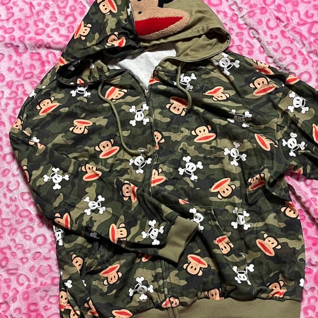 쉬인 롬위 폴프랭크 콜라보 후드집업 L