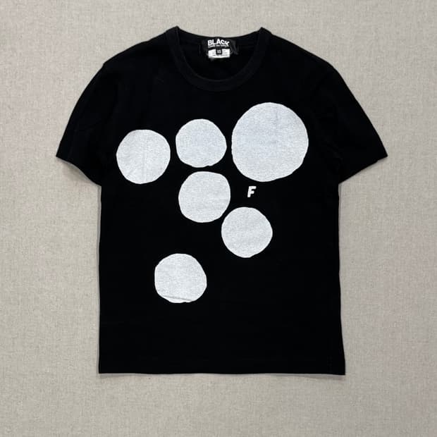꼼데가르송 블랙 18ss 도트 티셔츠