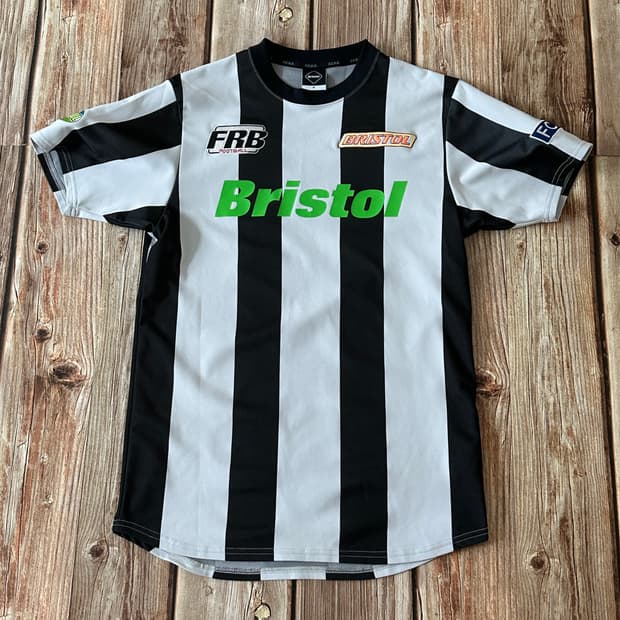 F.C.R.B FC리얼브리스톨 유니폼 반팔 티셔츠 M사이즈