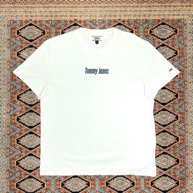 타미진스 스펠로고 백프린팅 화이트 반팔티셔츠 남성XXL